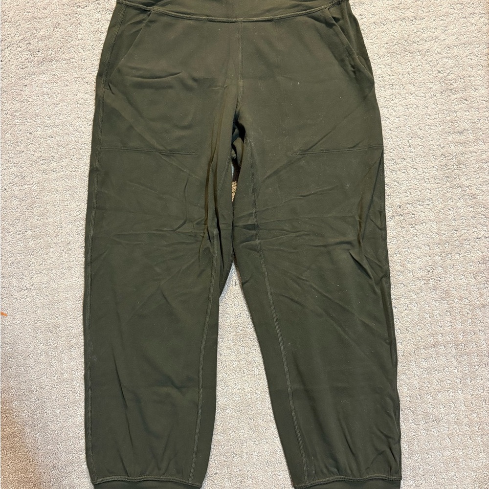 Lululemon Green Align Capris